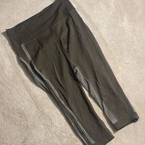 Lululemon Athletica Crop Leggings in Olive Green with Gray Mesh Panels Size 12